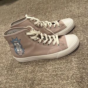 H&M Rick and Morty High Tops, beige
